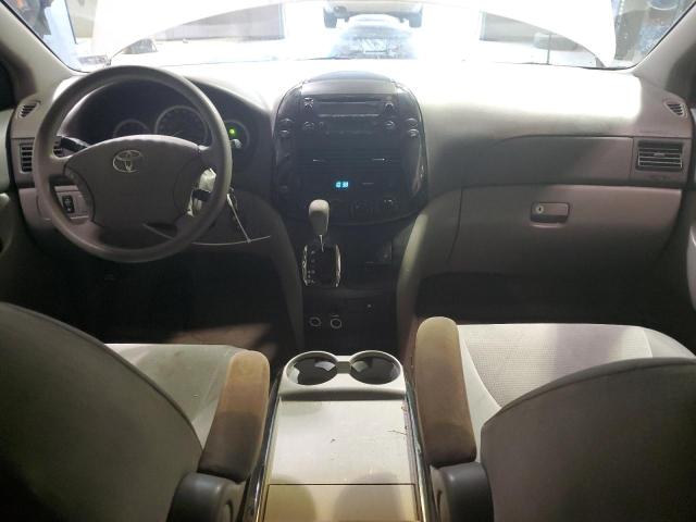 Photo 8 from auction – 2004 TOYOTA SIENNA CE with VIN 5TDZA23C04S045657