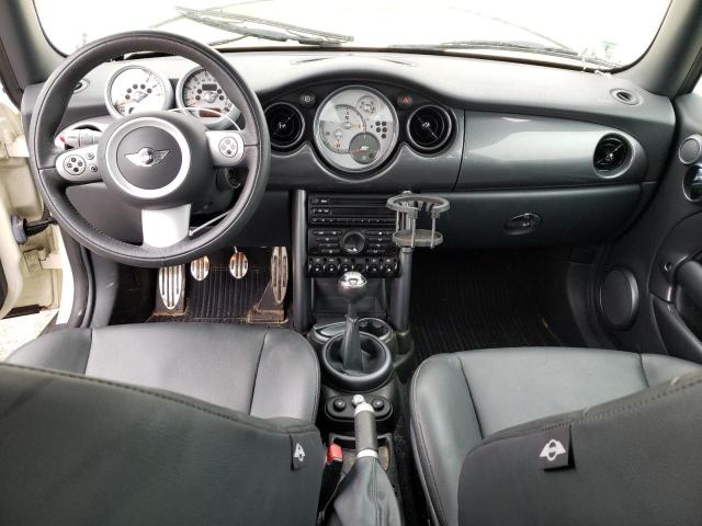 Photo 8 from auction – 2006 MINI COOPER S with VIN WMWRE33576TL17909