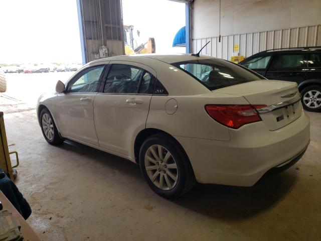 Photo 2 from auction – 2013 CHRYSLER 200 TOURIN with VIN 1C3CCBBB1DN688733