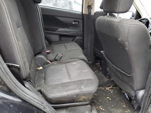صورة رقم 10 من المزاد - 2016 MITSUBISHI OUTLANDER مع VIN JA4AD3A33GZ018334