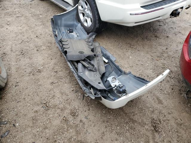 Photo 13 from auction – 2011 TOYOTA 4RUNNER SR with VIN JTEBU5JR3B5037777