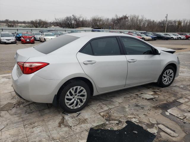 Photo 3 from auction – 2017 TOYOTA COROLLA L with VIN 5YFBURHE9HP673680