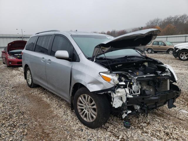 Photo 4 from auction – 2017 TOYOTA SIENNA XLE with VIN 5TDYZ3DC8HS861241