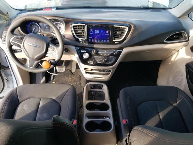 Photo 8 from auction – 2017 CHRYSLER PACIFICA T with VIN 2C4RC1DG3HR609063