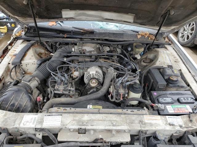 Photo 11 from auction – 1996 FORD THUNDERBIR with VIN 1FALP62W2TH124618