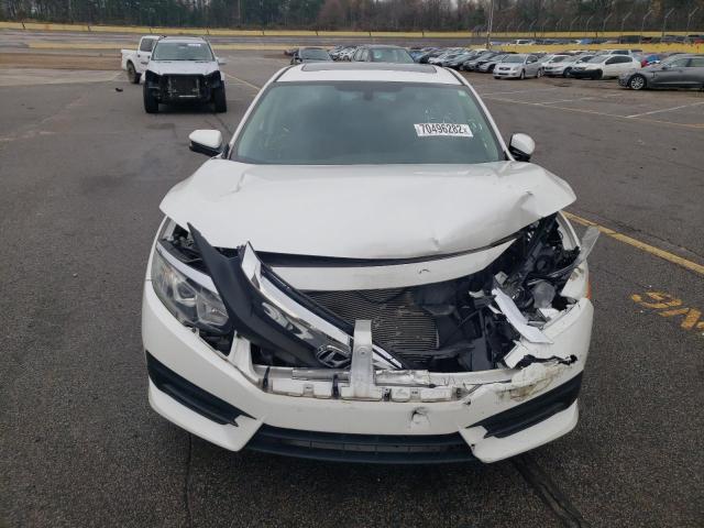 Photo 5 from auction – 2018 HONDA CIVIC EX with VIN 19XFC2F70JE013521