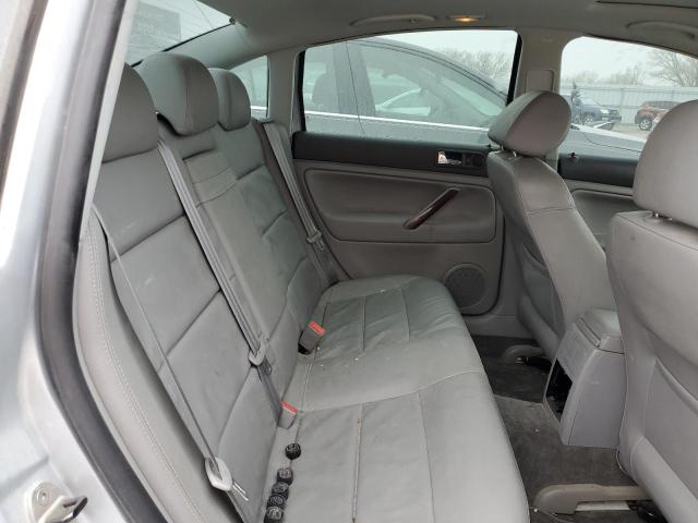 Photo 10 from auction – 2003 VOLKSWAGEN PASSAT GLX with VIN WVWTH63B63P437356