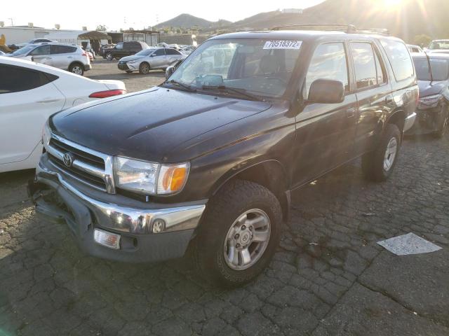 TOYOTA 4RUNNER SR 1999 with VIN JT3GN86R6X0103314 - Photo from auction