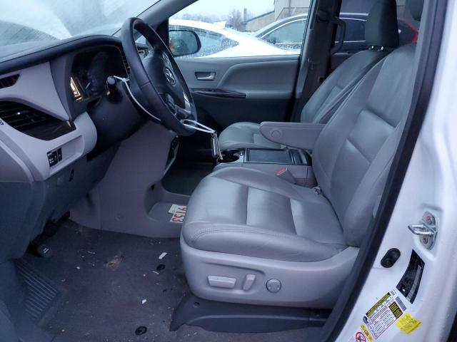 Photo 7 from auction – 2018 TOYOTA SIENNA XLE with VIN 5TDDZ3DC9JS196614