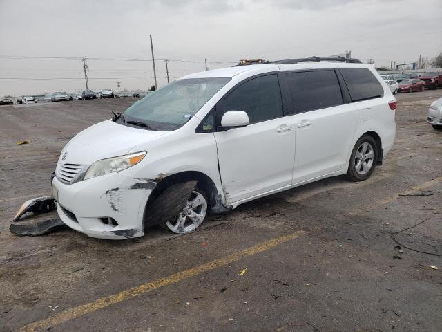 Photo 1 from auction – 2015 TOYOTA SIENNA LE with VIN 5TDKK3DC4FS679057