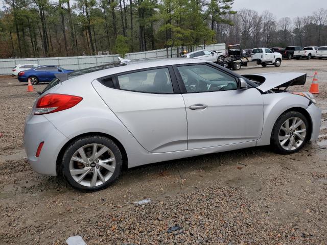 Photo 3 from auction – 2016 HYUNDAI VELOSTER with VIN KMHTC6AD1GU256235