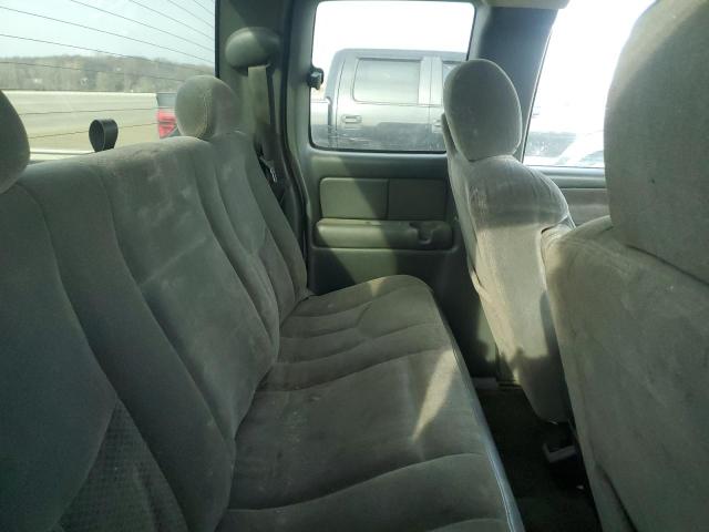 Photo 10 from auction – 2003 CHEVROLET SILVERADO with VIN 2GCEK19T631177888