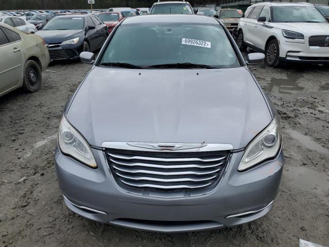 Photo 5 from auction – 2013 CHRYSLER 200 TOURIN with VIN 1C3CCBBB3DN672727