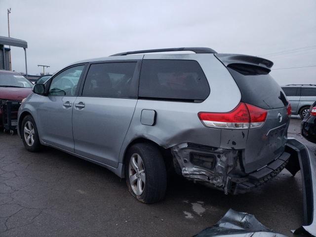 Photo 2 from auction – 2013 TOYOTA SIENNA LE with VIN 5TDKK3DC1DS311044