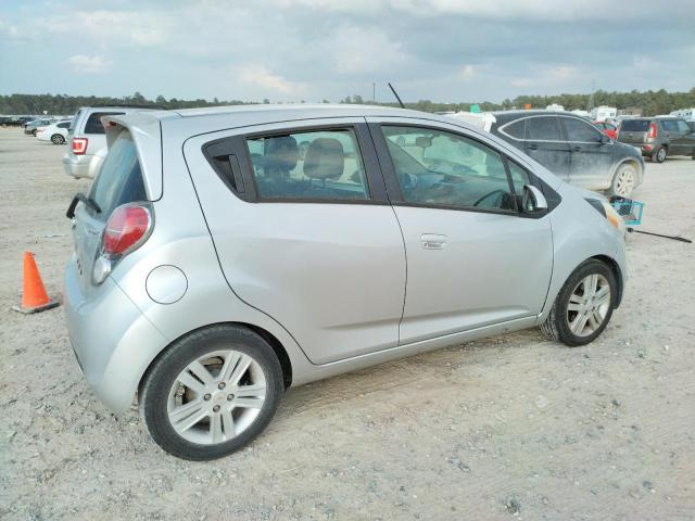 Photo 3 from auction – 2015 CHEVROLET SPARK 1LT with VIN KL8CD6S90FC737666