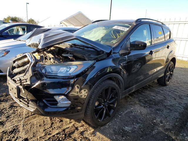 FORD ESCAPE SE 2017 with VIN 1FMCU0GD8HUC80048 - Photo from auction
