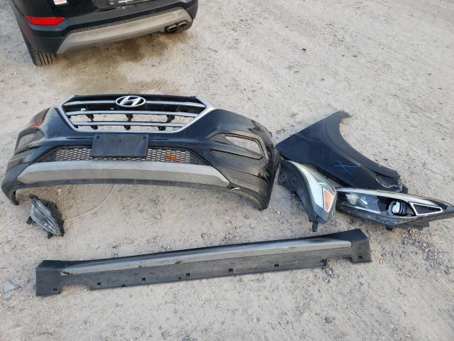 Photo 13 from auction – 2017 HYUNDAI TUCSON LIM with VIN KM8J33A2XHU325445