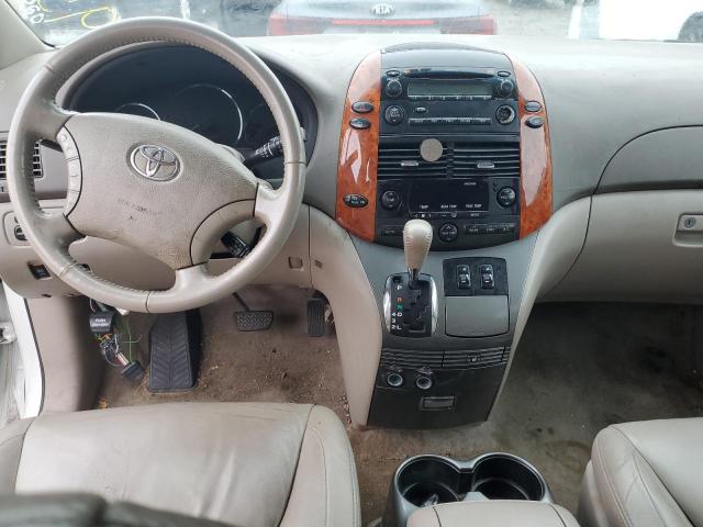 Photo 8 from auction – 2009 TOYOTA SIENNA XLE with VIN 5TDBK22C49S024074