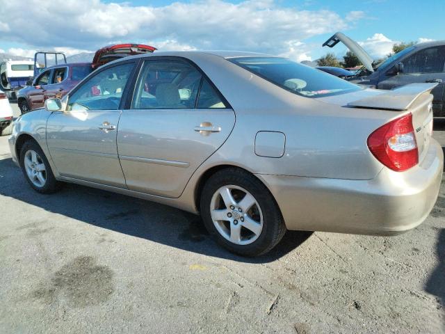 Photo 2 from auction – 2002 TOYOTA CAMRY LE with VIN JTDBE30K420047791