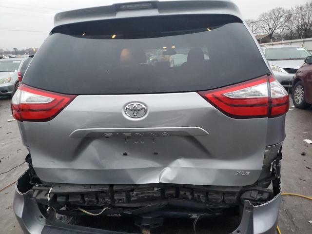 Photo 6 from auction – 2018 TOYOTA SIENNA XLE with VIN 5TDYZ3DC1JS901407