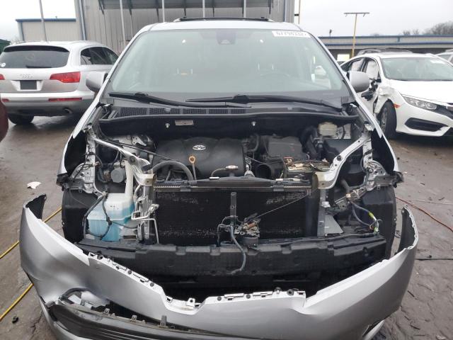 Photo 5 from auction – 2018 TOYOTA SIENNA XLE with VIN 5TDYZ3DC1JS901407