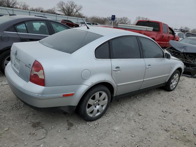 Photo 3 from auction – 2003 VOLKSWAGEN PASSAT GLX with VIN WVWTH63B63P437356
