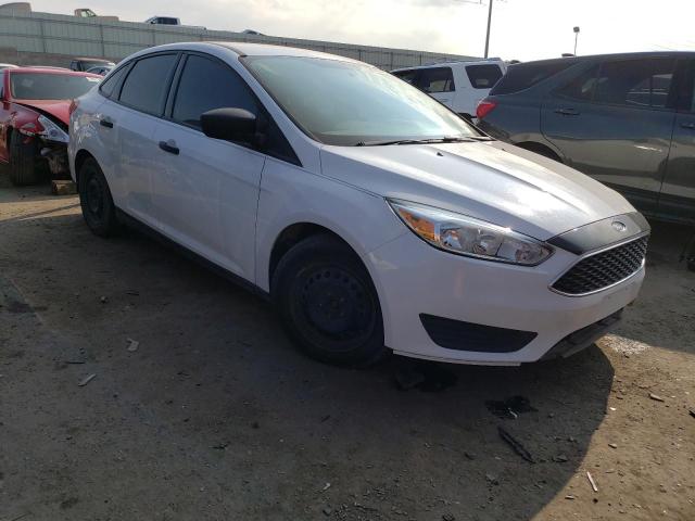 Photo 4 from auction – 2015 FORD FOCUS S with VIN 1FADP3E26FL261557
