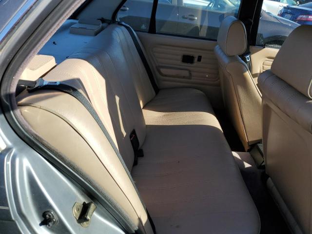 Photo 10 from auction – 1991 BMW 325 I AUTO with VIN WBAAD2310MED29573