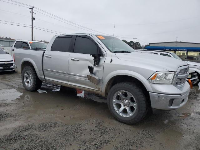 صورة رقم 4 من المزاد - 2017 RAM 1500 LARAM مع VIN 1C6RR7NTXHS504264