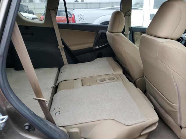 Photo 11 from auction – 2010 TOYOTA RAV4 with VIN JTMBF4DV8AD039594