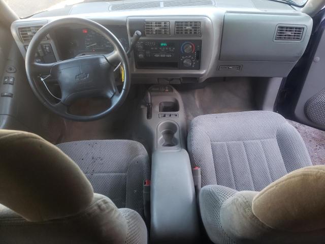 Photo 8 from auction – 1996 CHEVROLET BLAZER with VIN 1GNCT18W7TK121434