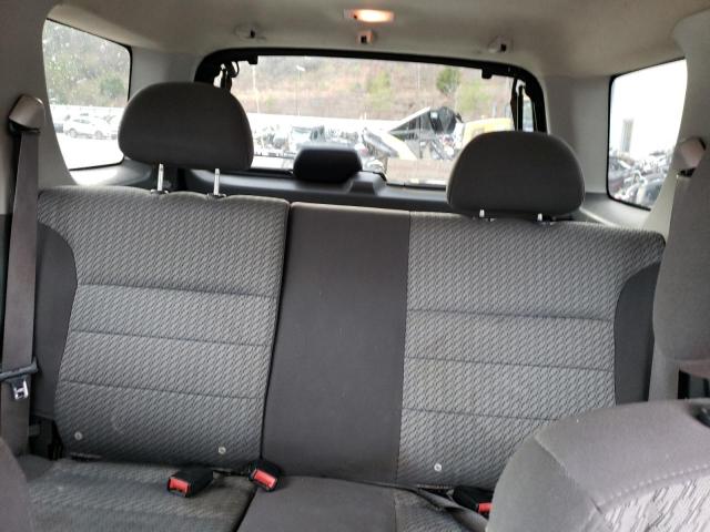 Photo 10 from auction – 2004 FORD ESCAPE XLT with VIN 1FMYU93144KA63155