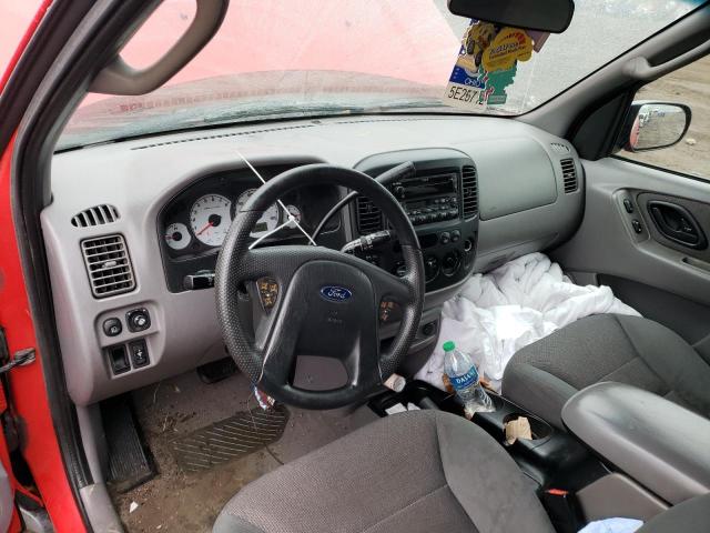 Photo 8 from auction – 2002 FORD ESCAPE XLT with VIN 1FMYU04172KB12758