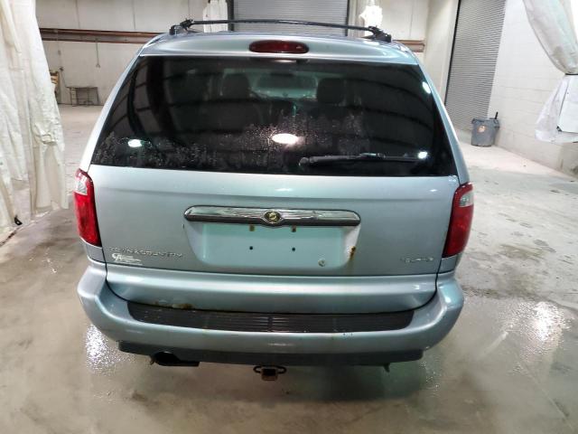 Photo 6 from auction – 2005 CHRYSLER TOWN & COU with VIN 2C4GP54L15R267446