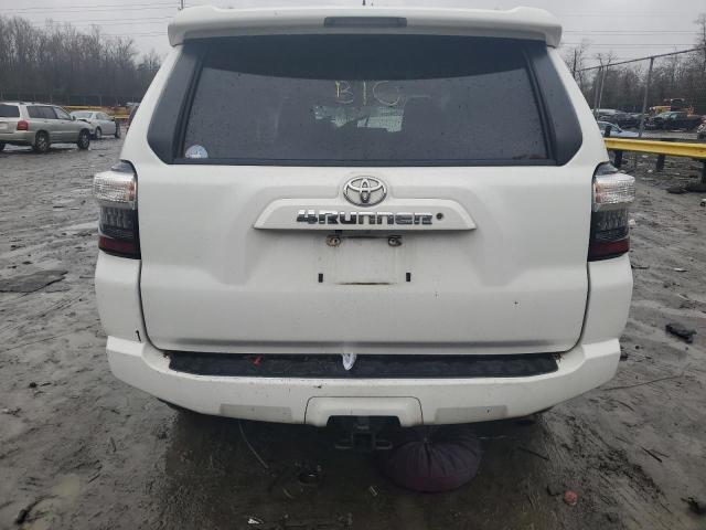 Photo 6 from auction – 2018 TOYOTA 4RUNNER SR with VIN JTEBU5JR2J5504900
