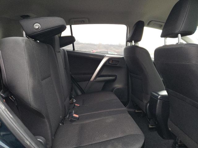 Photo 11 from auction – 2017 TOYOTA RAV4 LE with VIN JTMBFREV4HJ121085