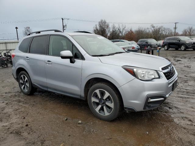 Photo 4 from auction – 2017 SUBARU FORESTER 2 with VIN JF2SJAEC8HG523981
