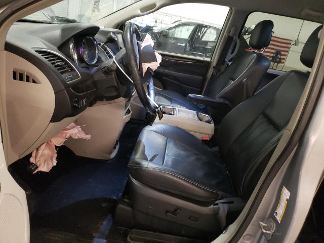 Photo 7 from auction – 2015 CHRYSLER TOWN & COU with VIN 2C4RC1BG3FR717635
