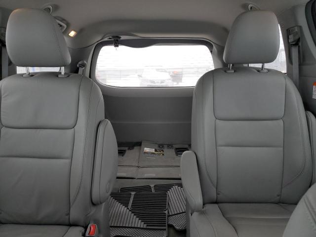 Photo 10 from auction – 2018 TOYOTA SIENNA XLE with VIN 5TDDZ3DC0JS200078