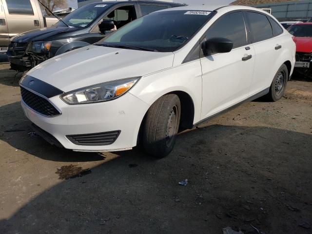 FORD FOCUS S 2015 with VIN 1FADP3E26FL261557 - Photo from auction