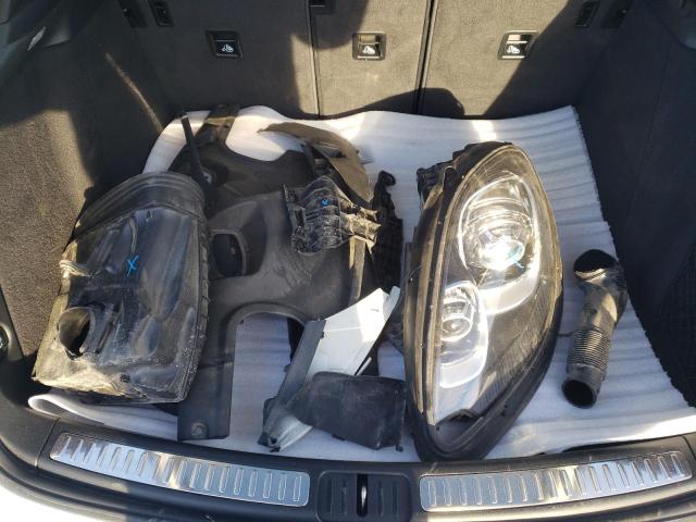 Photo 13 from auction – 2016 PORSCHE MACAN S with VIN WP1AB2A54GLB42833