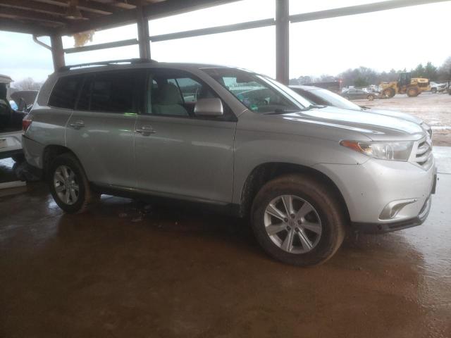 Photo 4 from auction – 2013 TOYOTA HIGHLANDER with VIN 5TDZK3EH2DS102274