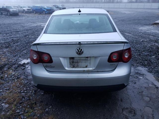 Photo 6 from auction – 2008 VOLKSWAGEN JETTA WOLF with VIN 3VWRJ71K68M143344