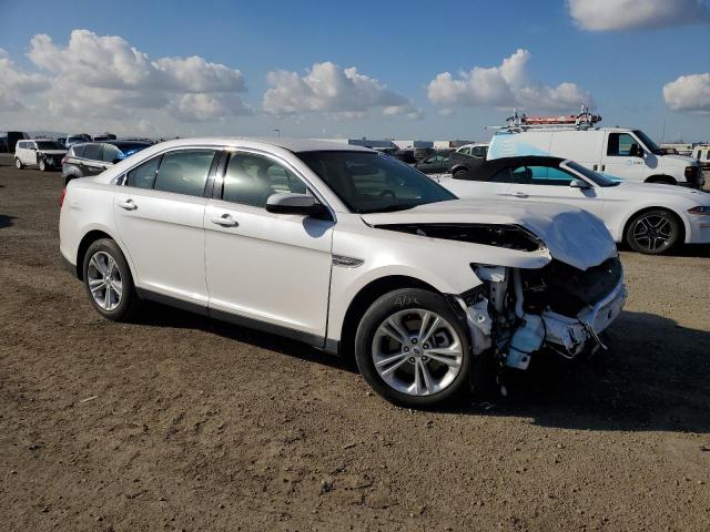 Photo 4 from auction – 2016 FORD TAURUS SEL with VIN 1FAHP2E83GG143606