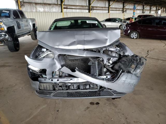 Photo 5 from auction – 2015 CHRYSLER 300 LIMITE with VIN 2C3CCAAG1FH891723