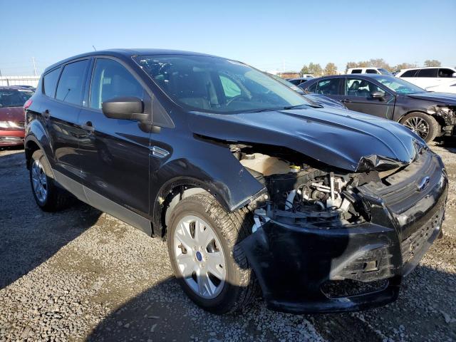 Photo 4 from auction – 2013 FORD ESCAPE S with VIN 1FMCU0F73DUC71439