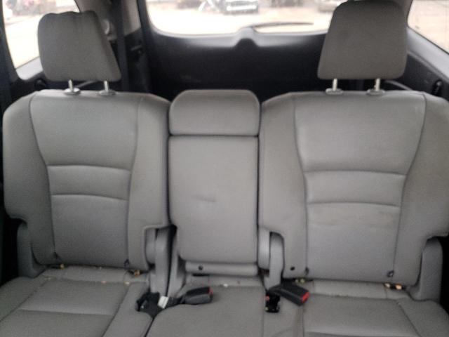 Photo 10 from auction – 2017 HONDA PILOT TOUR with VIN 5FNYF5H93HB032228