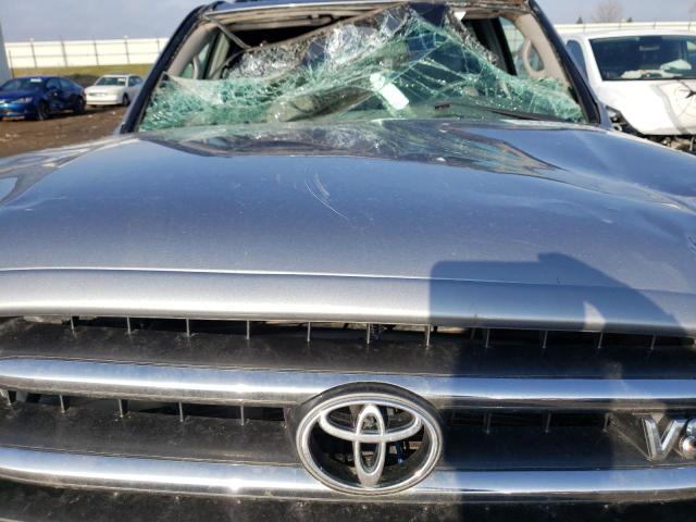 Photo 12 from auction – 2002 TOYOTA SEQUOIA LI with VIN 5TDBT48A82S066400