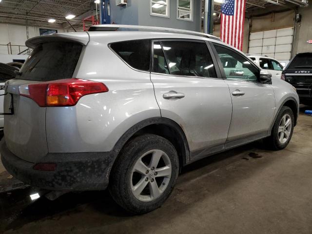 Photo 3 from auction – 2014 TOYOTA RAV4 XLE with VIN 2T3RFREV6EW181543