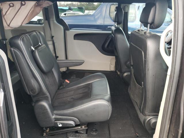 Photo 11 from auction – 2017 DODGE GRAND CARA with VIN 2C4RDGCG1HR599814